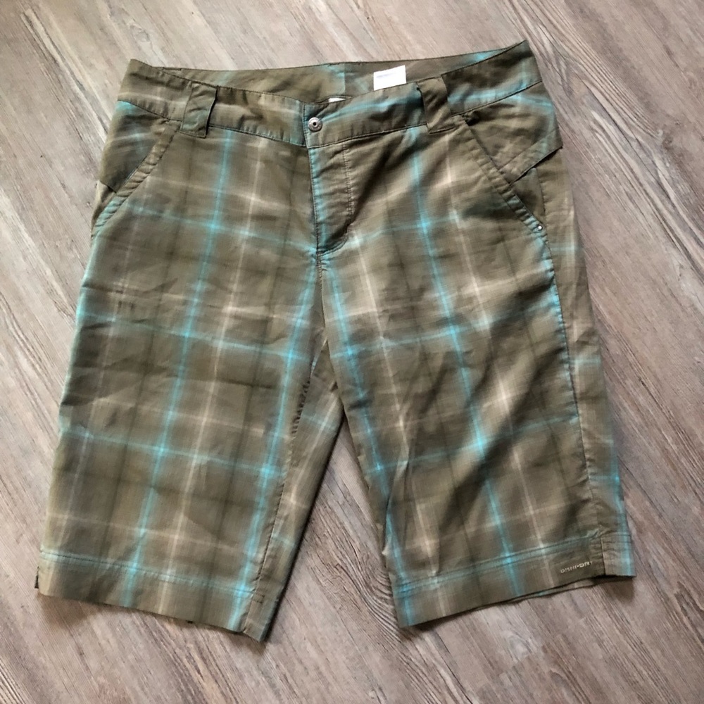 Womens golf shorts